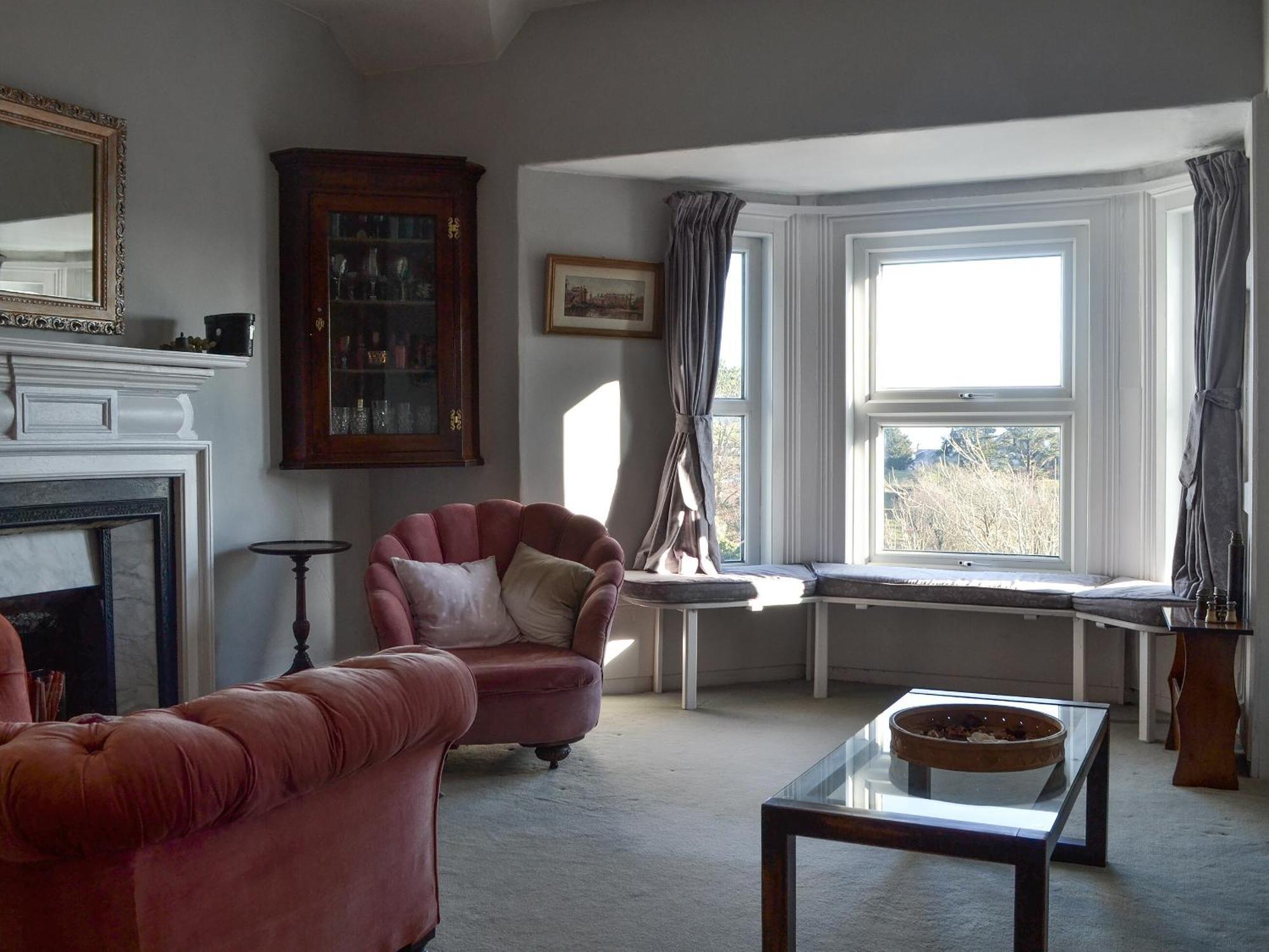 Gaerwen Villa Крикийт Екстериор снимка